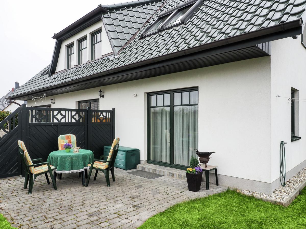 Modern Apartment In Kuhlungsborn With Garden Zewnętrze zdjęcie