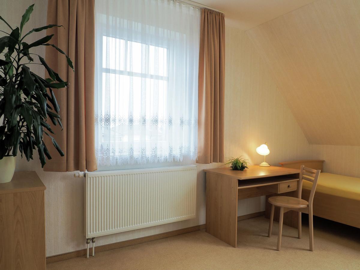 Modern Apartment In Kuhlungsborn With Garden Zewnętrze zdjęcie