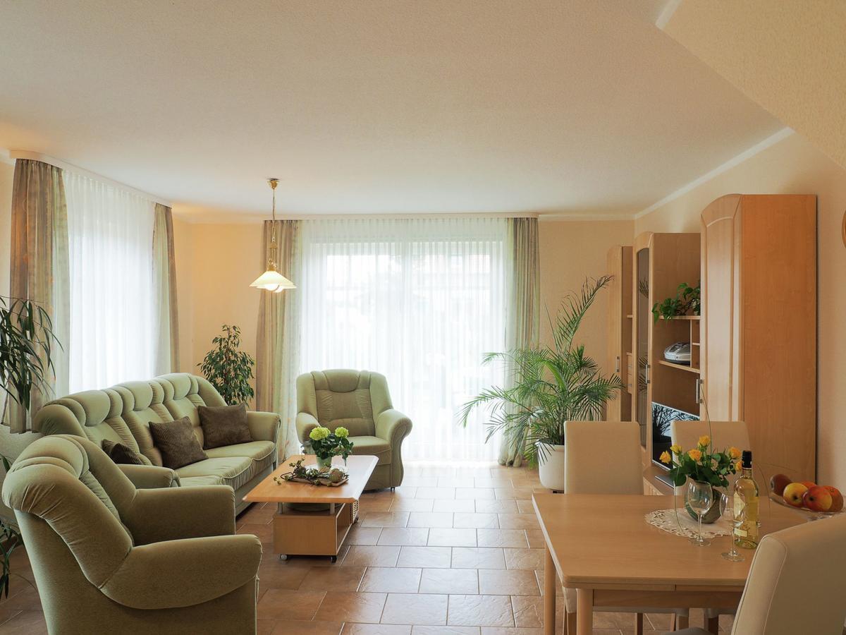 Modern Apartment In Kuhlungsborn With Garden Zewnętrze zdjęcie